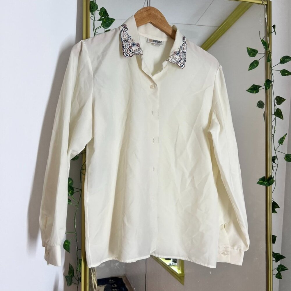 🎠Vintage Paisley Embroidery Button Up🎠
